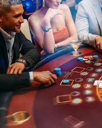 bet 339 Spinning Wheel Table